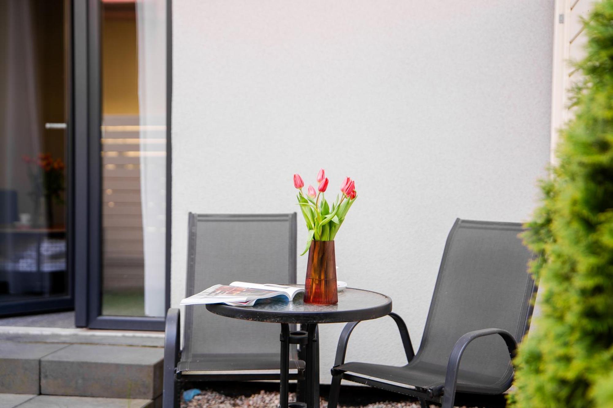Ind.U Apartamenty Kolobrzeg Ngoại thất bức ảnh